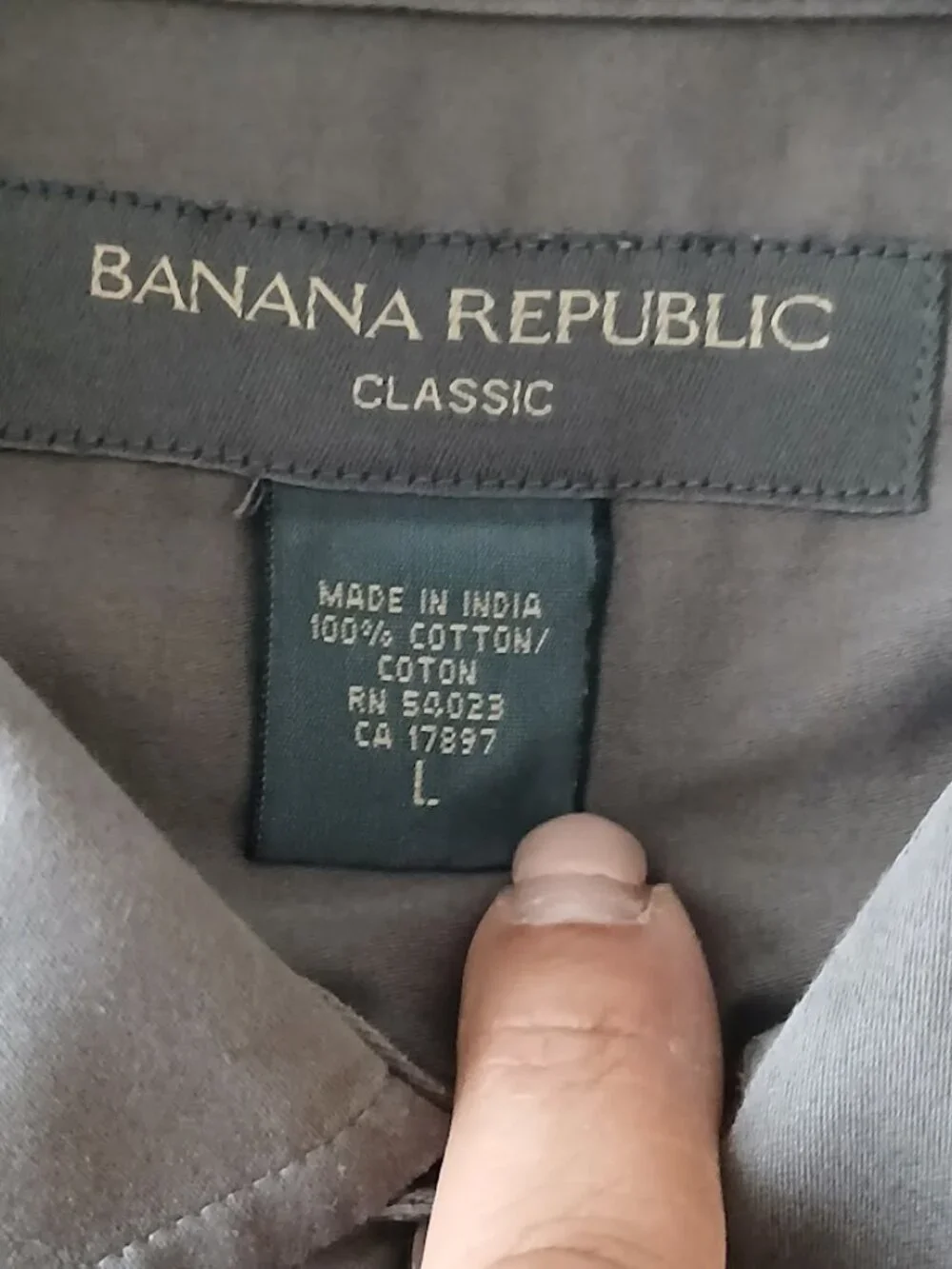 Banana Republic 100% Cotton Men's Shirt - size L